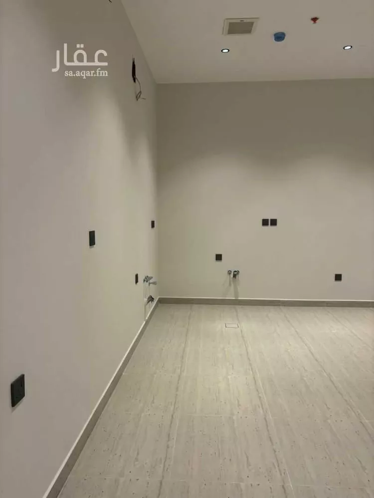 شقة للإيجار في شارع محمد بن ناصر المبارك, حي عرقة, مدينة الرياض, منطقة الرياض صورة 3