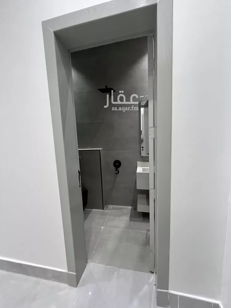 فيلا للبيع في شارع الجنادريه, حي الجنادرية, مدينة الرياض, منطقة الرياض 12