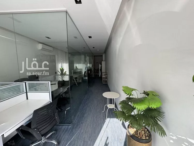 مكتب تجاري للإيجار في شارع علي الكندي, حي القيروان, مدينة الرياض, منطقة الرياض