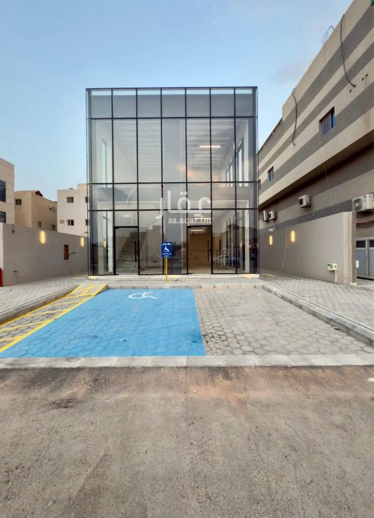 محل للإيجار في شارع الملك عبدالعزيز ابن عبدالرحمن سعود الفرعي, حي العارض, مدينة الرياض, منطقة الرياض
