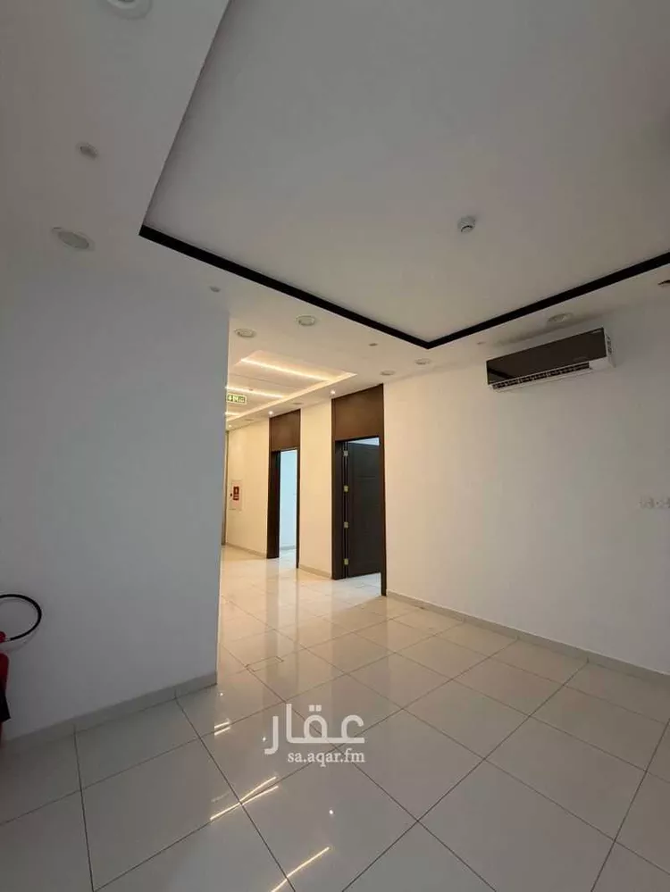 مكتب تجاري للإيجار في شارع الامام عبدالله بن سعود بن عبدالعزيز الفرعى, حي اليرموك, مدينة الرياض, منطقة الرياض