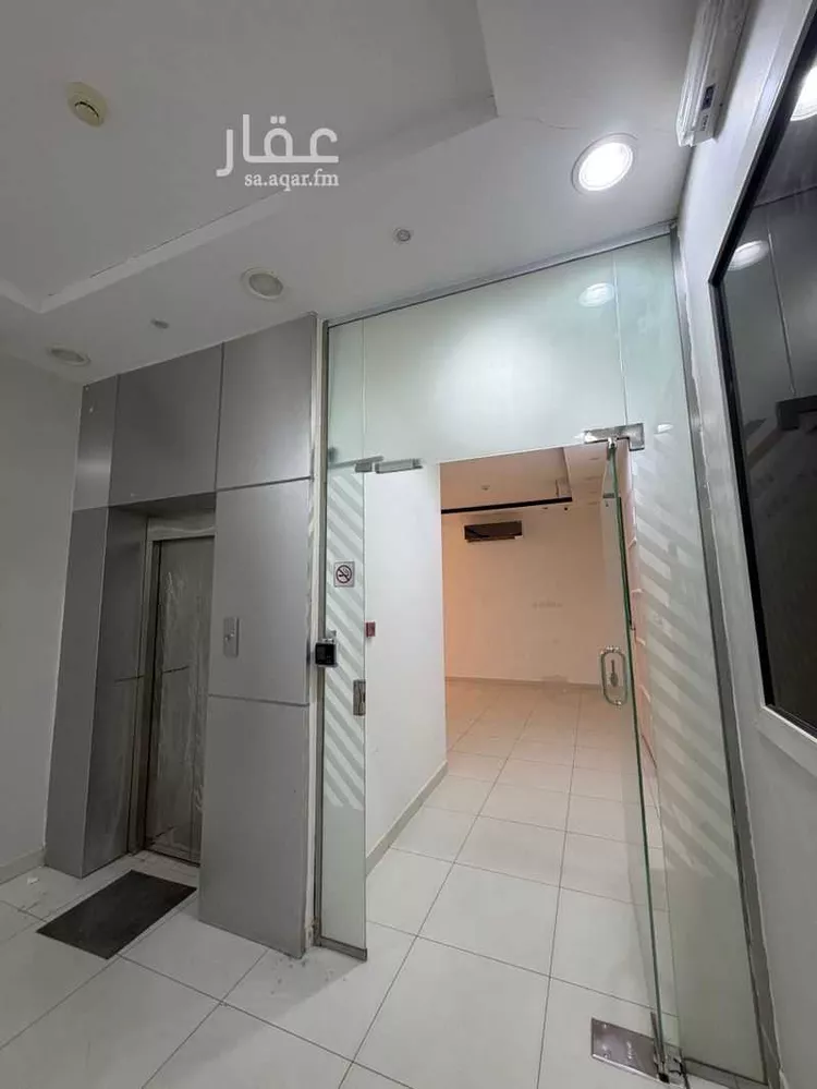 مكتب تجاري للإيجار في شارع الامام عبدالله بن سعود بن عبدالعزيز الفرعى, حي اليرموك, مدينة الرياض, منطقة الرياض صورة 5