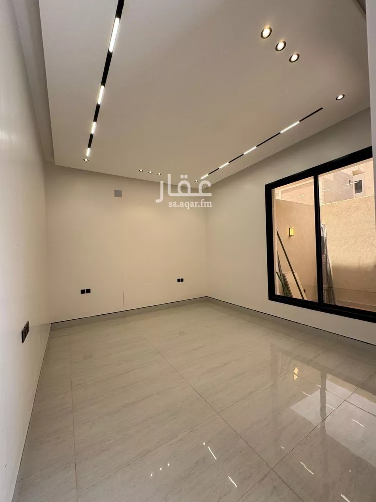 دور للبيع في شارع أبي محمد الحصني, حي الرمال, مدينة الرياض, منطقة الرياض صورة 4