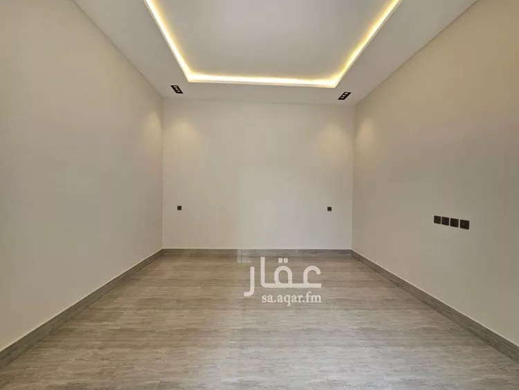 دور للبيع في شارع عمر بن أبي بكر, حي الرمال, مدينة الرياض, منطقة الرياض صورة 4