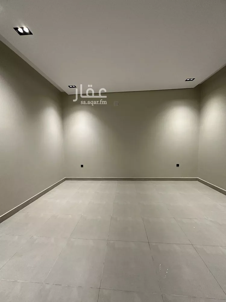 فيلا للبيع في شارع رقم 379, حي المونسية, مدينة الرياض, منطقة الرياض صورة 3