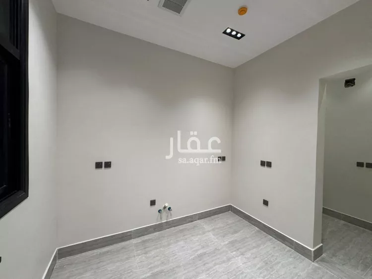Apartment for Sale in Riyadh Al Yarmouk 7