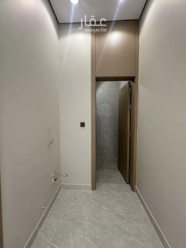 دور للبيع في شارع رقم 165, حي الجنادرية, مدينة الرياض, منطقة الرياض صورة 2