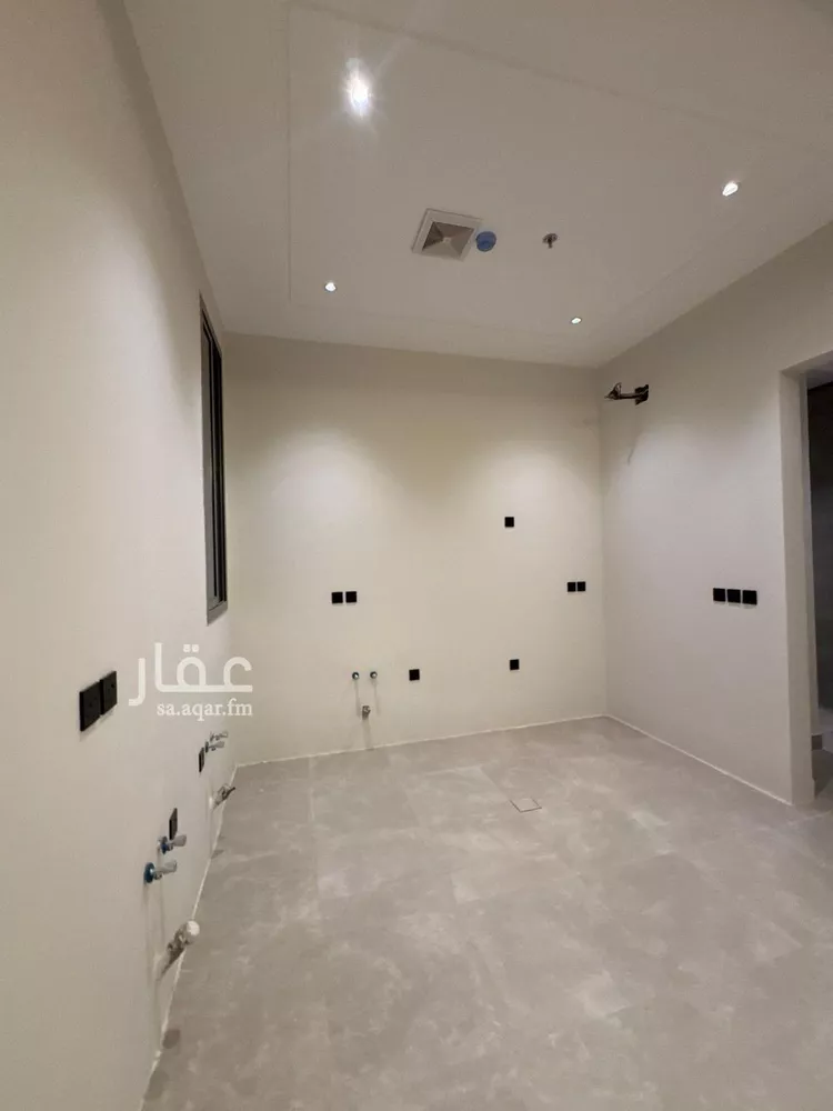 شقة للبيع في شارع الشيخ جابر الاحمد الصباح, حي اليرموك, مدينة الرياض, منطقة الرياض صورة 4