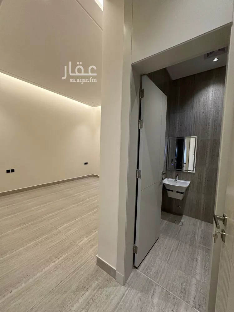 Floor for Sale in Riyadh Al Munsiyah صورة 3