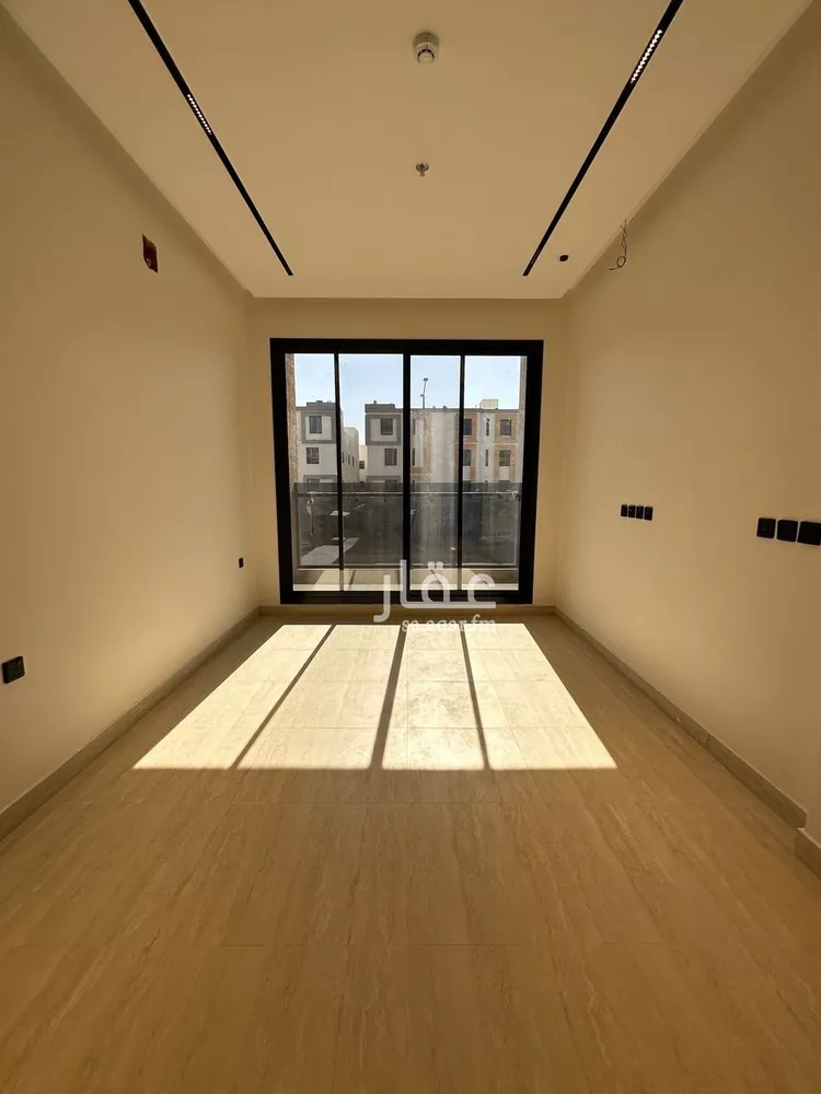 شقة للبيع في شارع مطلق بن صالح بن مطلق, حي إشبيلية, مدينة الرياض, منطقة الرياض 8