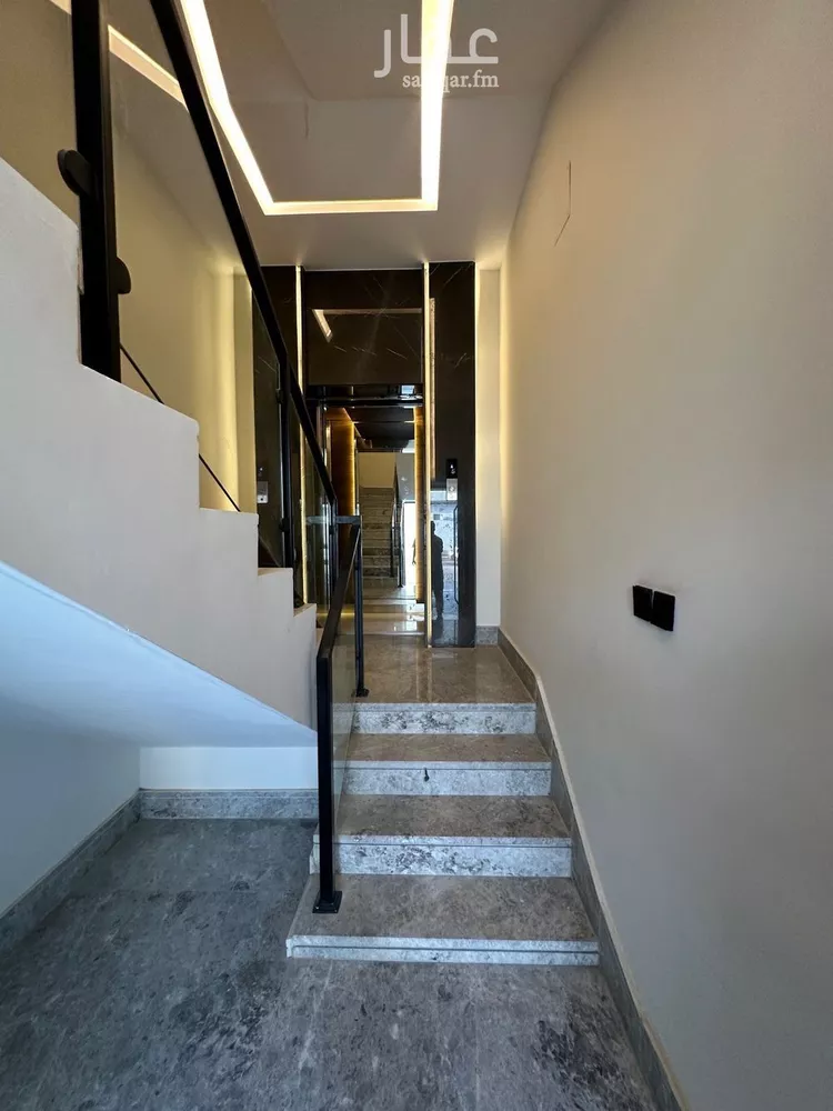 Floor for Sale in Riyadh Al Munsiyah