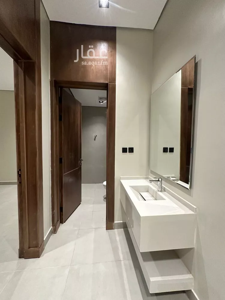 فيلا للبيع في شارع رقم 379, حي المونسية, مدينة الرياض, منطقة الرياض 14