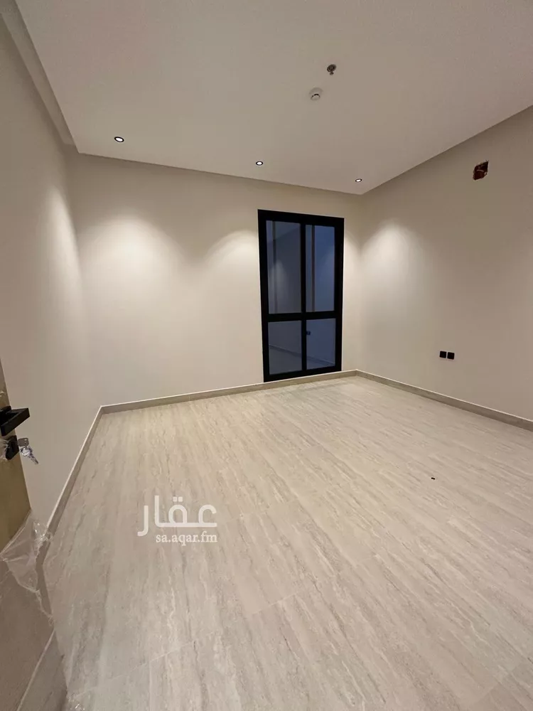 شقة للبيع في شارع مطلق بن صالح بن مطلق, حي إشبيلية, مدينة الرياض, منطقة الرياض 7