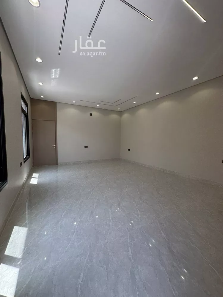 دور للبيع في شارع رقم 165, حي الجنادرية, مدينة الرياض, منطقة الرياض صورة 3
