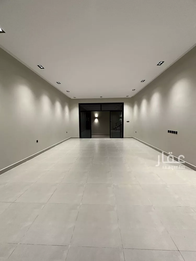 فيلا للبيع في شارع رقم 379, حي المونسية, مدينة الرياض, منطقة الرياض 7