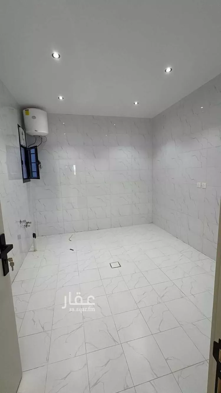 شقة للإيجار في شارع النفل, حي العزيزية, مدينة الرياض, منطقة الرياض