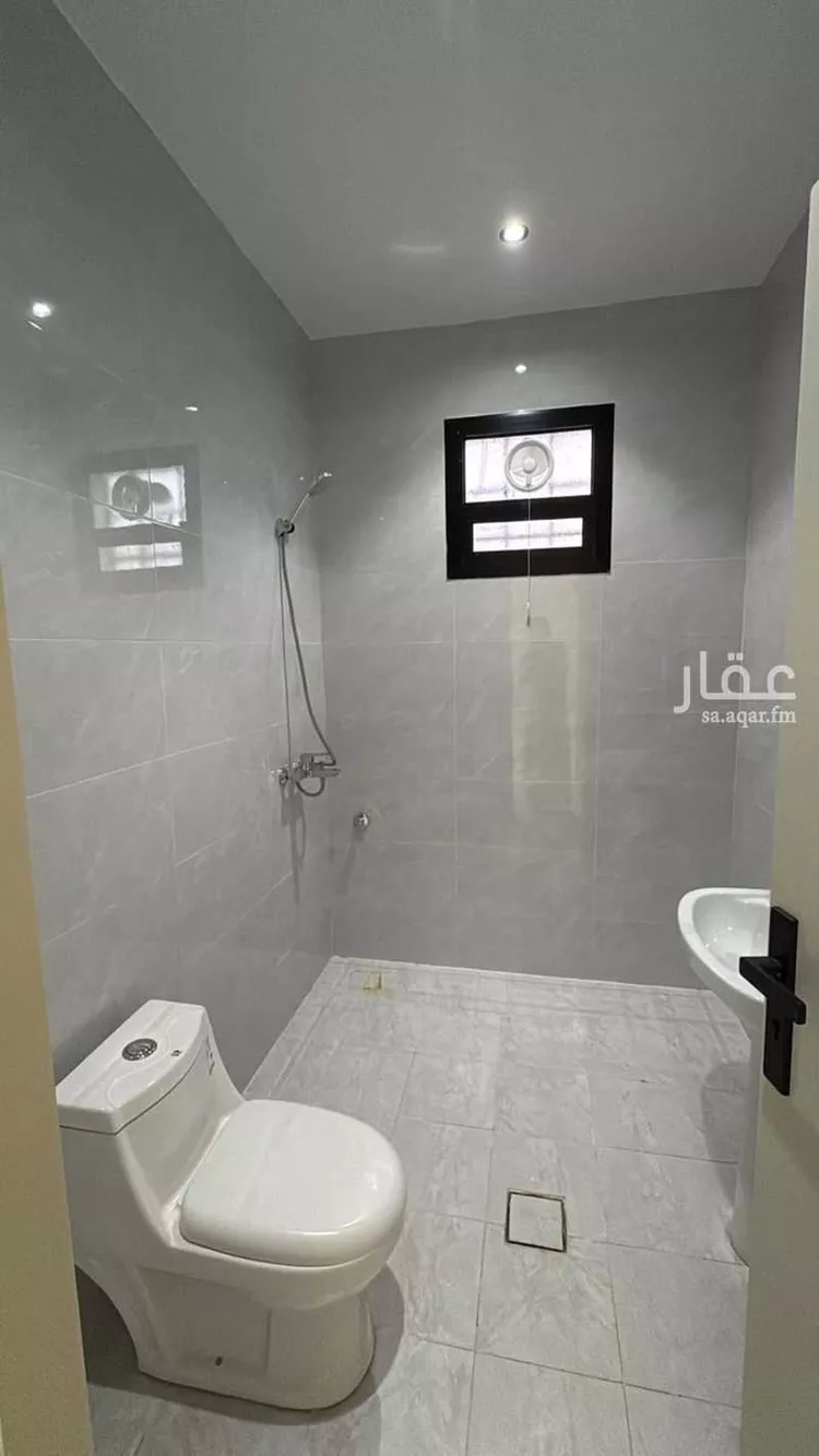 شقة للإيجار في شارع النفل, حي العزيزية, مدينة الرياض, منطقة الرياض صورة 4