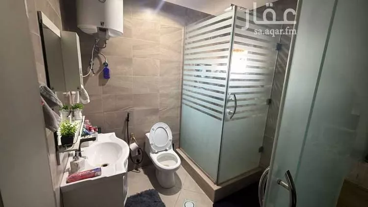 شقة للبيع في شارع خزام, حي الملك عبدالله, مدينة الرياض, منطقة الرياض 7