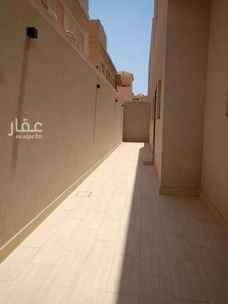 Floor for Sale in Riyadh Al Olaya صورة 2