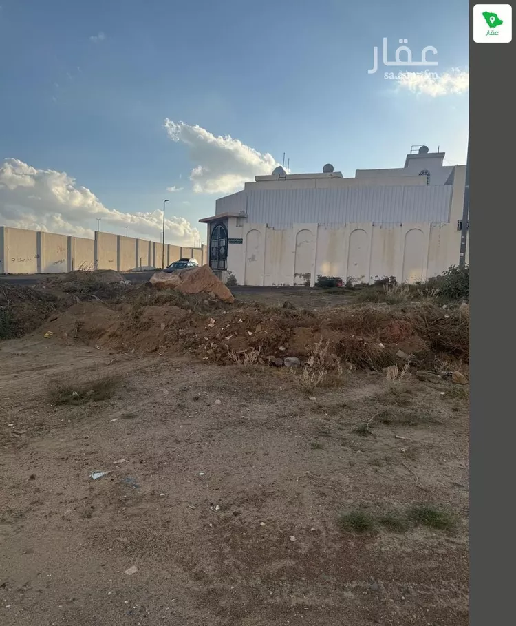 فيلا للبيع في شارع عبدالخالق البعلبكي, حي الحلقة الشرقية, مدينة الطائف, منطقة مكة المكرمة صورة 2