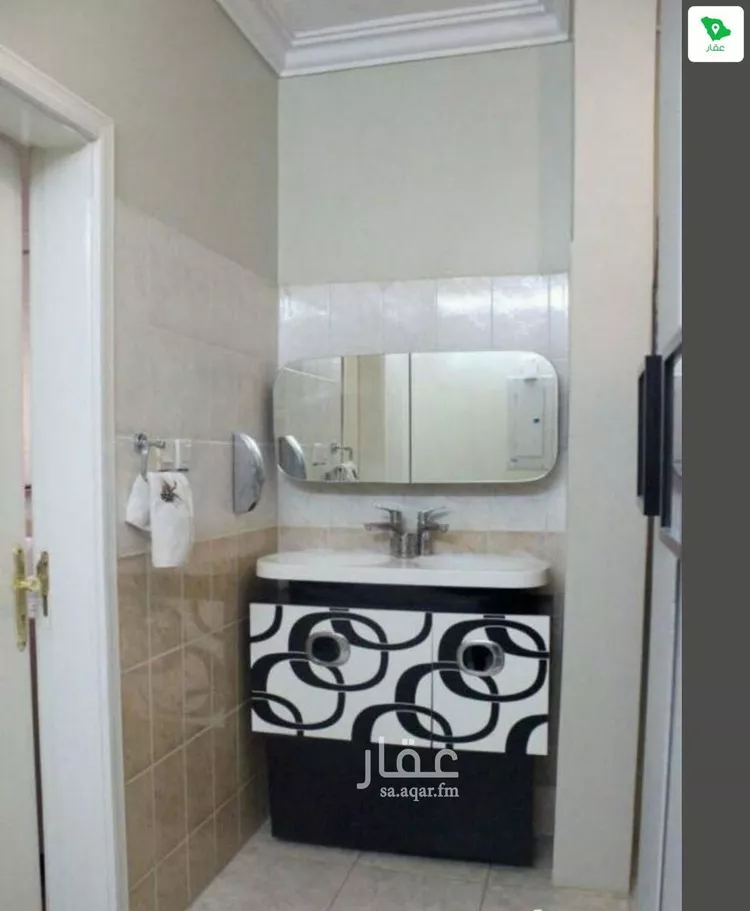 شقة للبيع في شارع الشيخ حسن بن حسين بن علي, حي الحمراء, مدينة الرياض, منطقة الرياض صورة 5