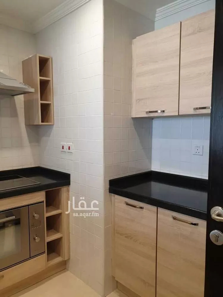 شقة للإيجار في شارع الملك سعود ابن عبدالعزيز سعود, حي الدوحة الجنوبية, مدينة الظهران, المنطقة الشرقية 12