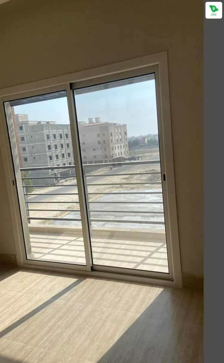 شقة للبيع في شارع القرية العليا, حي الحمراء, مدينة الخبر, المنطقة الشرقية صورة 2