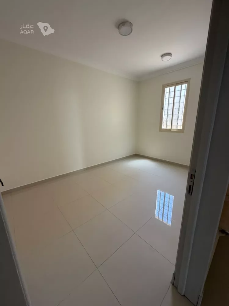 Floor for Rent in Riyadh An Narjis 4