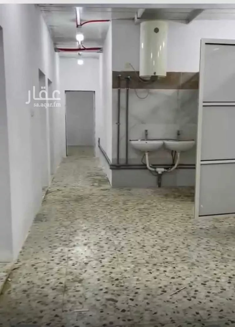 Building for Rent in Anak Al Aqiq صورة 3