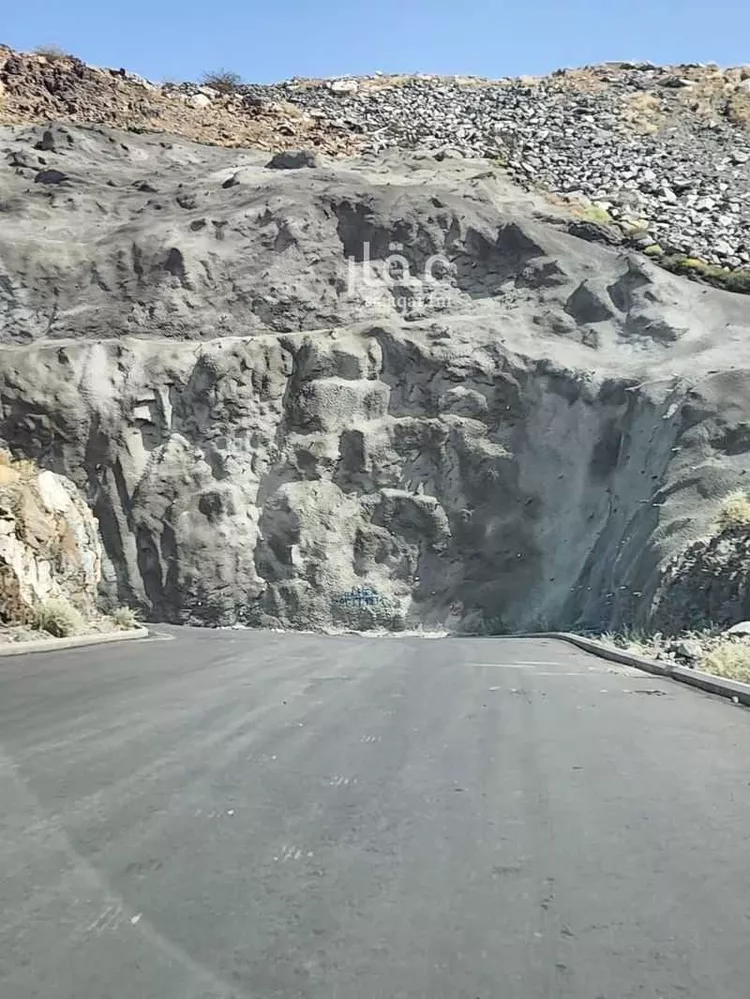 أرض للبيع في شارع العزيزية, حي العوالي, مدينة مكة المكرمة, منطقة مكة المكرمة صورة 3