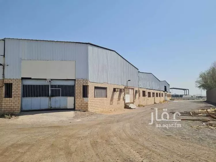 Workshop for sale in Medina Warqan صورة 2