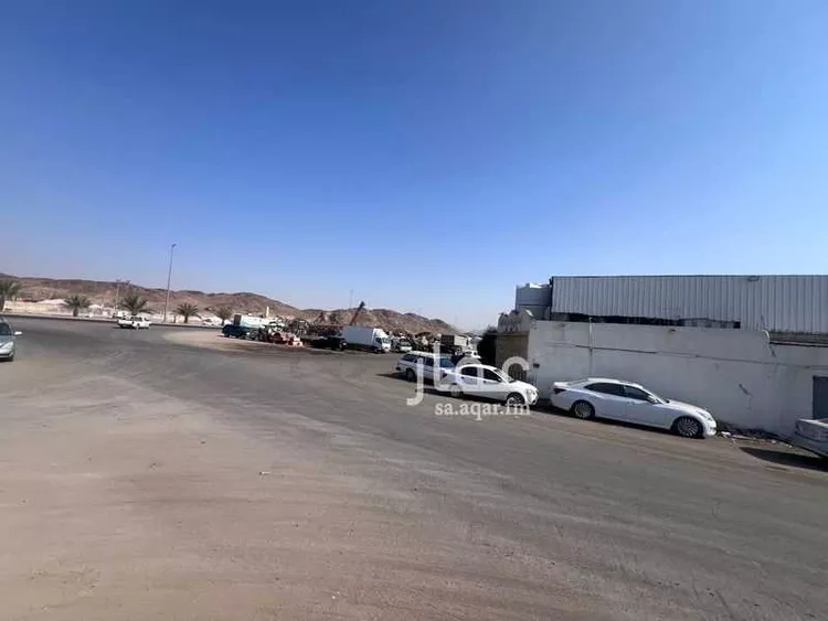 محل للبيع في شارع ابن نوح, حي ورقان, مدينة المدينة المنورة, منطقة المدينة المنورة صورة 4