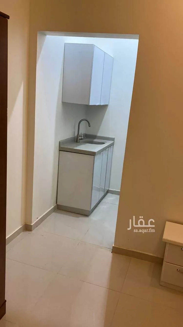 شقة للإيجار في شارع الحسن الرقي, حي القيروان, مدينة الرياض, منطقة الرياض