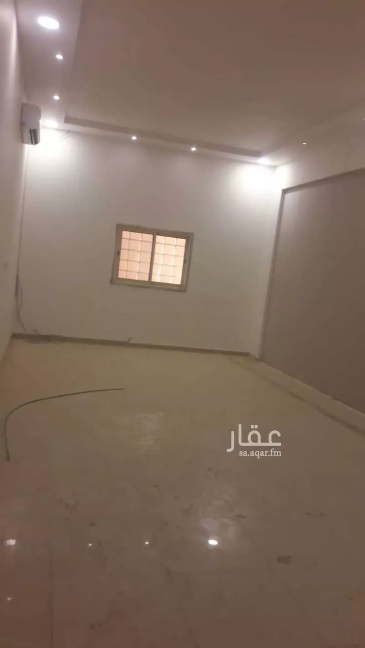 مكتب تجاري للإيجار في شارع الحسن الرقي, حي القيروان, مدينة الرياض, منطقة الرياض صورة 2