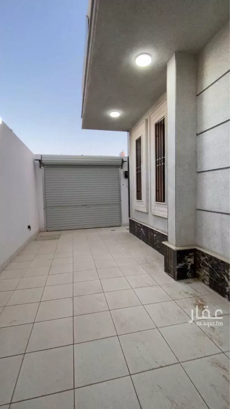 دور للبيع في شارع محمد كمال الدين الفارسي, حي غرناطة, مدينة تبوك, منطقة تبوك صورة 3