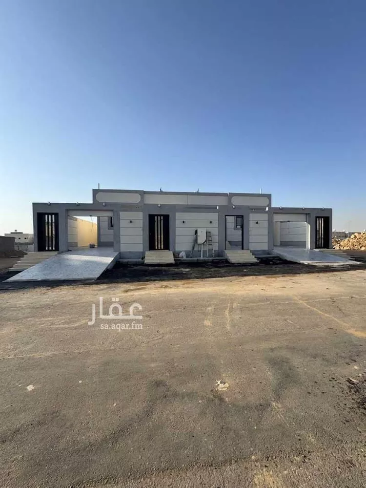 دور للبيع في شارع النادي, حي النظيم, مدينة تبوك, منطقة تبوك