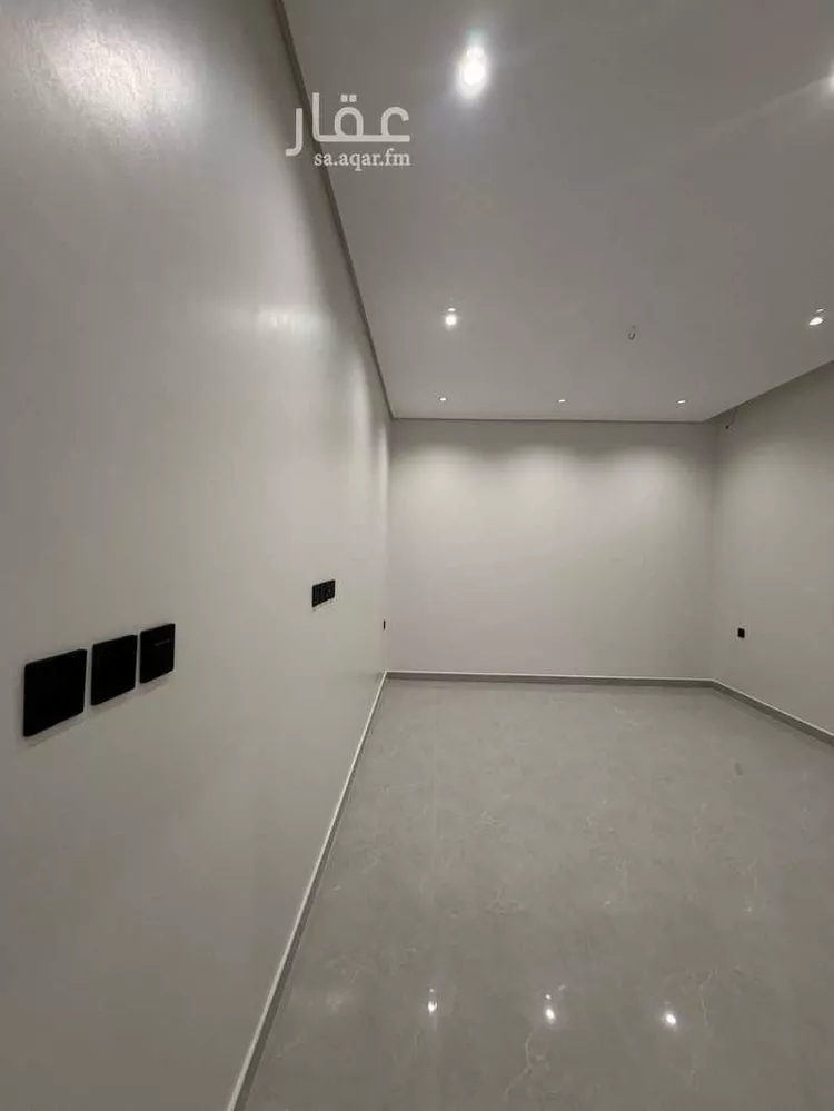 Apartment for Sale in Dammam King Fahd 13