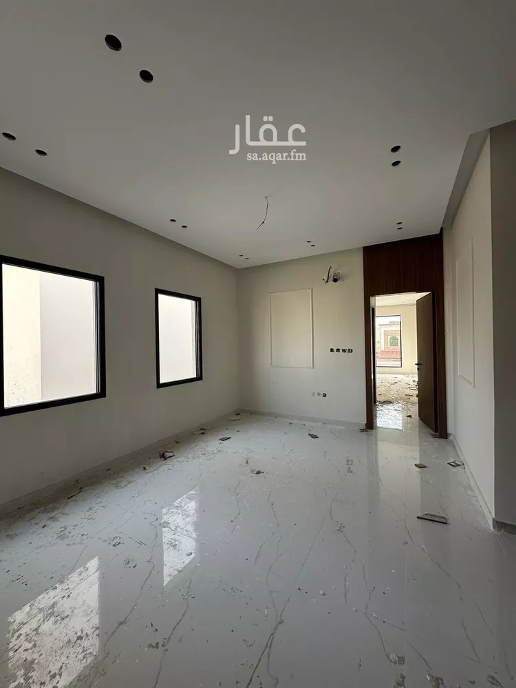 فيلا للبيع في شارع ضرار بن الخطاب, حي ضاحية الملك فهد, مدينة الدمام, المنطقة الشرقية صورة 5