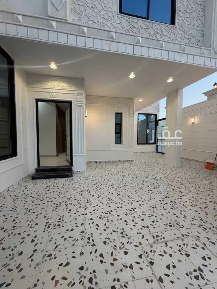 فيلا للبيع في شارع 32ب, حي ضاحية الملك فهد, مدينة الدمام, المنطقة الشرقية صورة 5