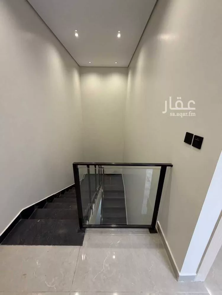 Apartment for Sale in Dammam King Fahd 10