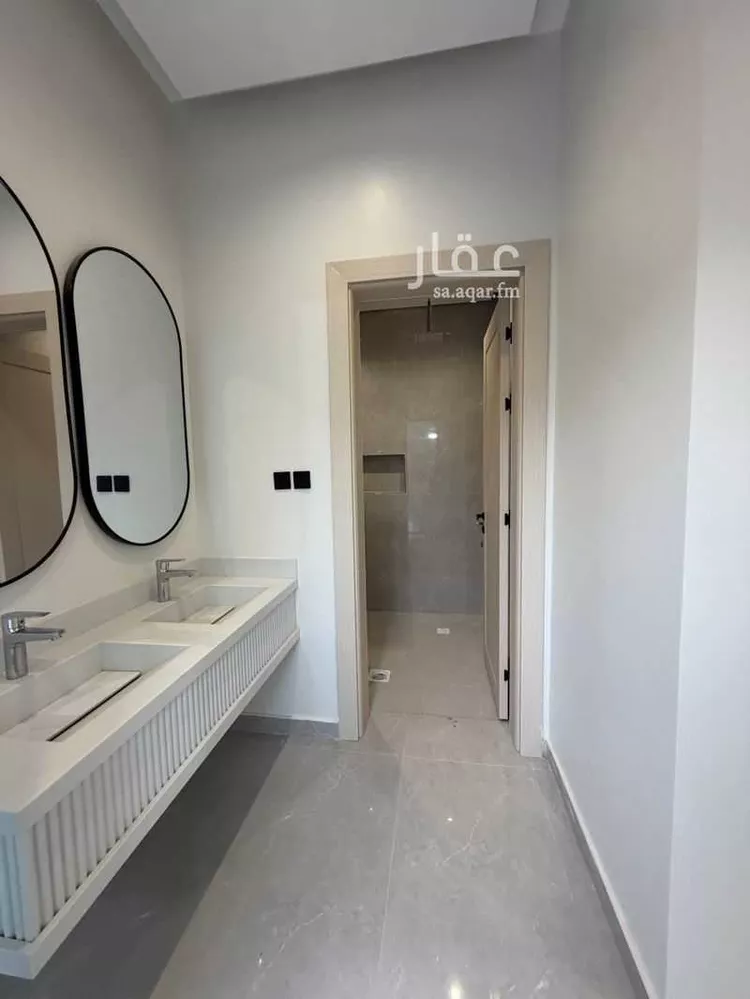 Apartment for Sale in Dammam King Fahd 20