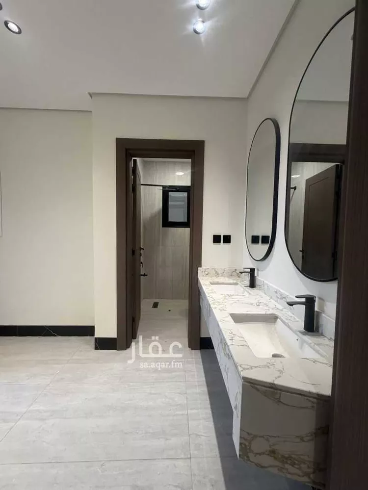 فيلا للبيع في شارع 27ب, حي طيبة, مدينة الدمام, المنطقة الشرقية 10