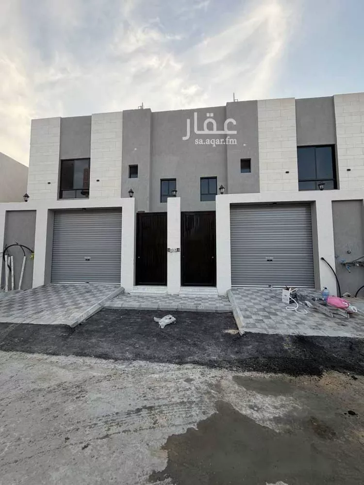 شقة للبيع في شارع الرفيعه, حي ضاحية الملك فهد, مدينة الدمام, المنطقة الشرقية صورة 2