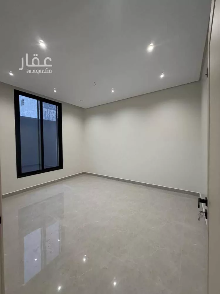 Apartment for Sale in Dammam King Fahd 18