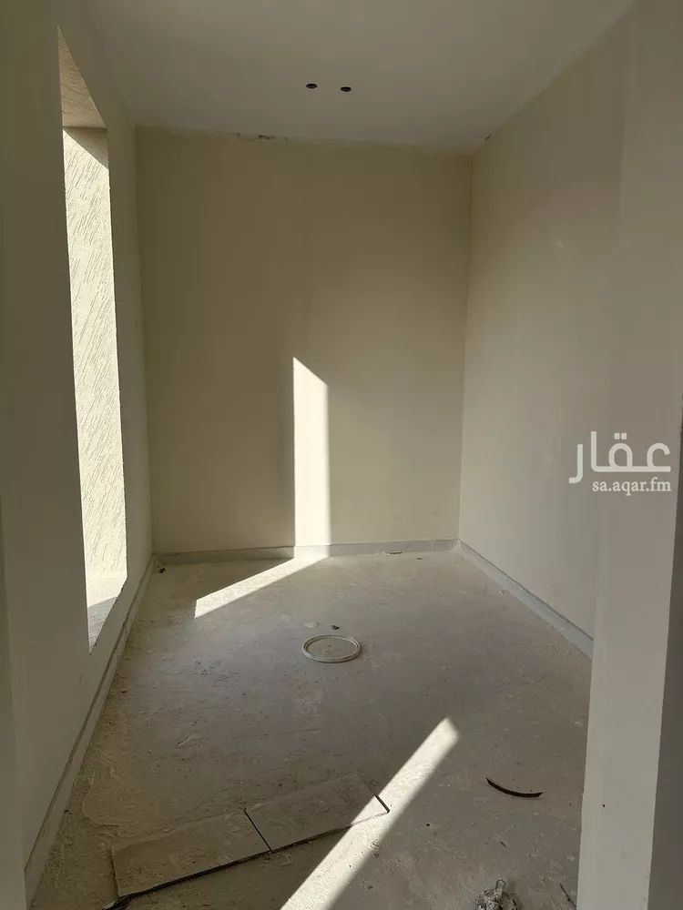 فيلا للبيع في شارع ضرار بن الخطاب, حي ضاحية الملك فهد, مدينة الدمام, المنطقة الشرقية صورة 3