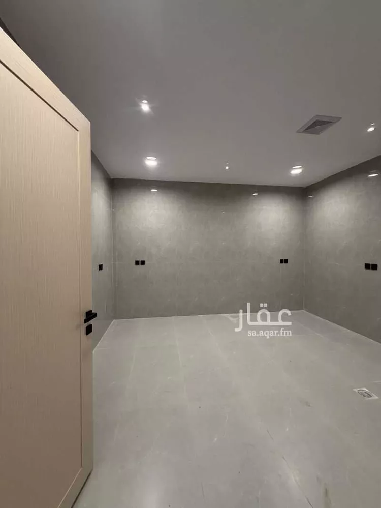 Apartment for Sale in Dammam King Fahd 6