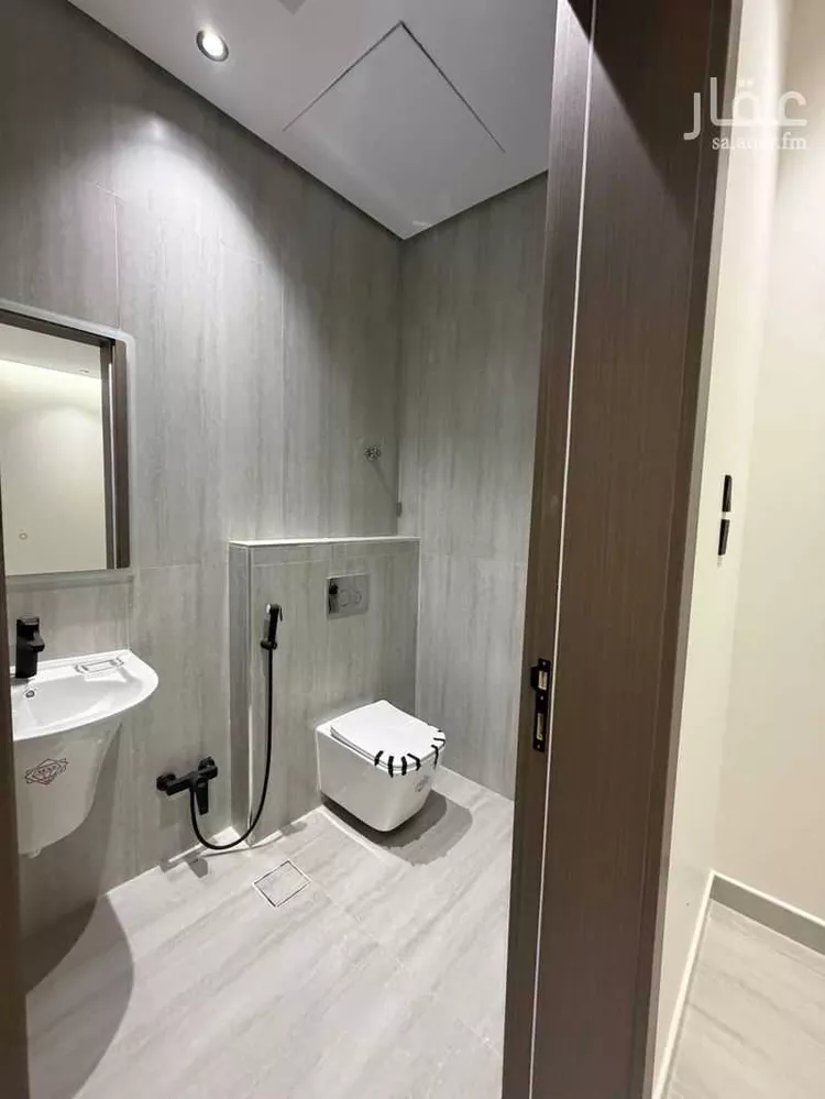شقة للبيع في شارع حرب ابن اسماعيل, حي ضاحية الملك فهد, مدينة الدمام, المنطقة الشرقية 24