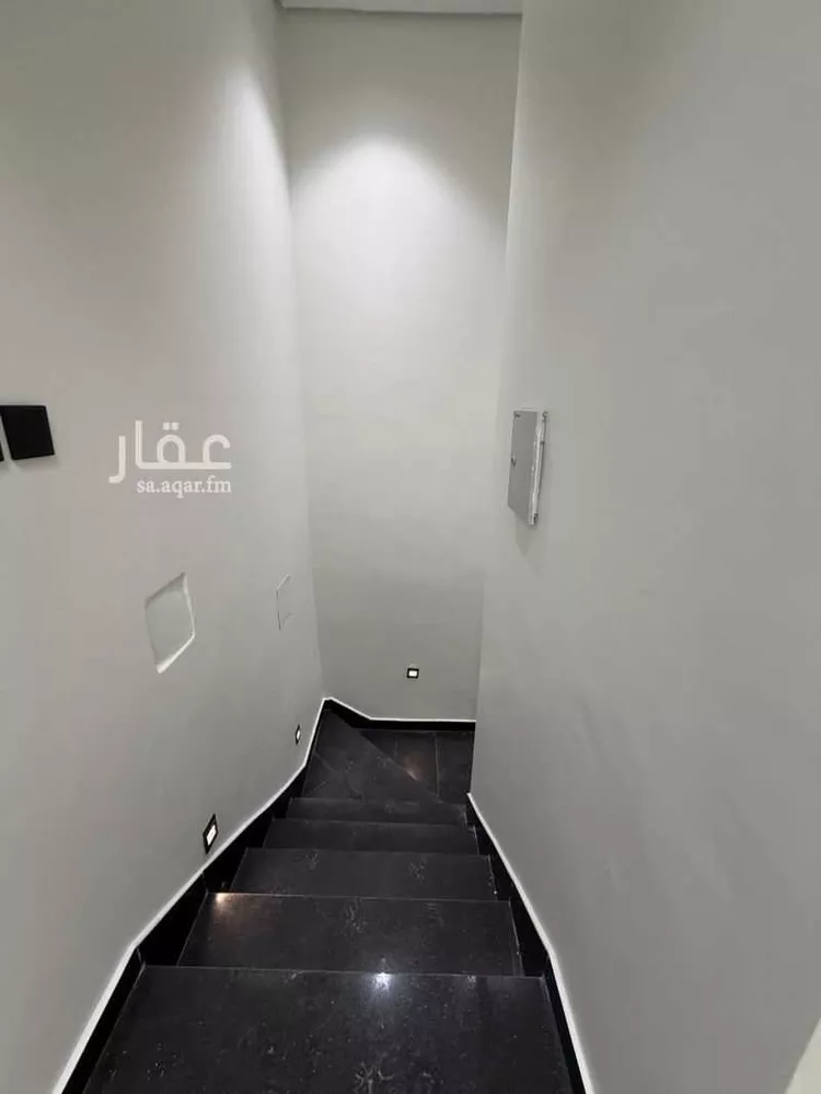 Villa for Sale in Dammam King Fahd 21