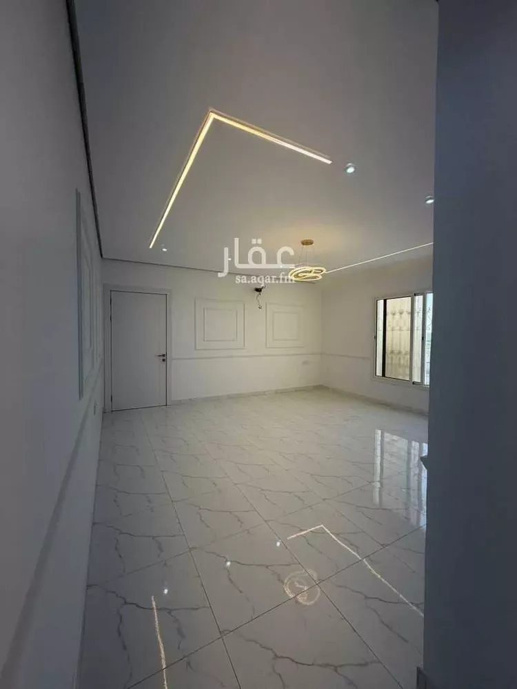 Apartment for Sale in Dammam King Fahd 23