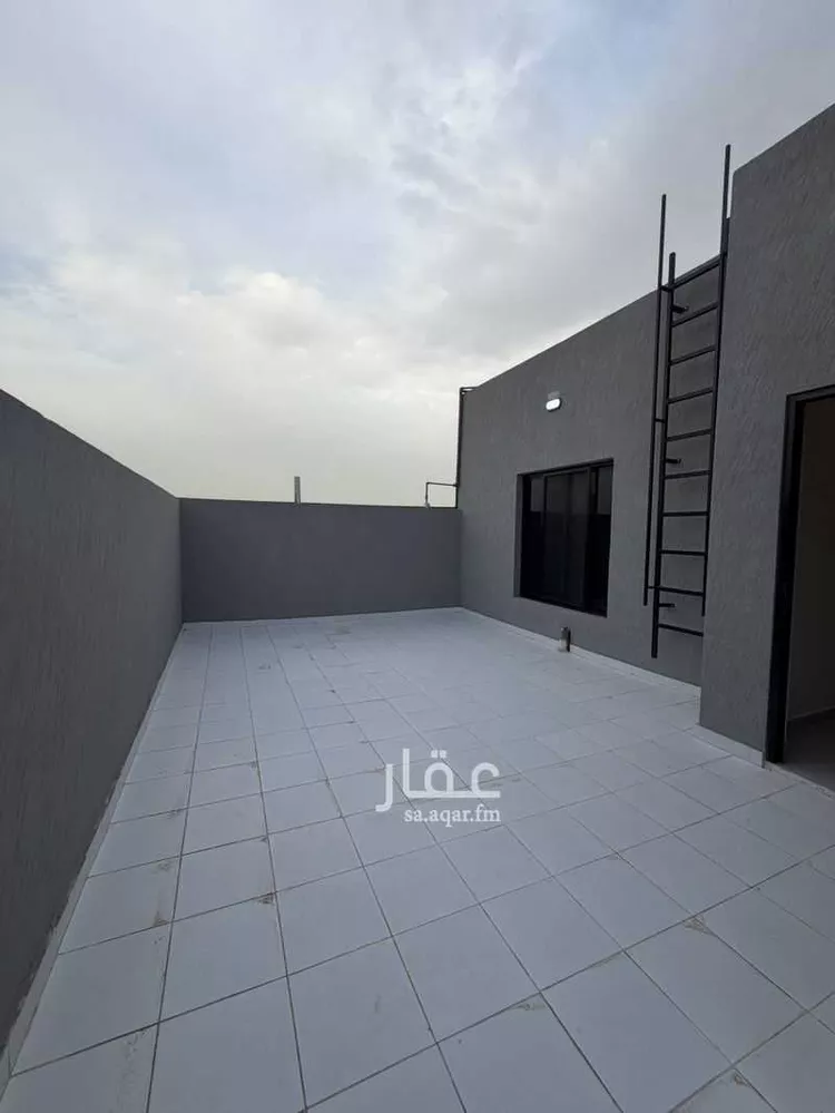 Apartment for Sale in Dammam King Fahd 30